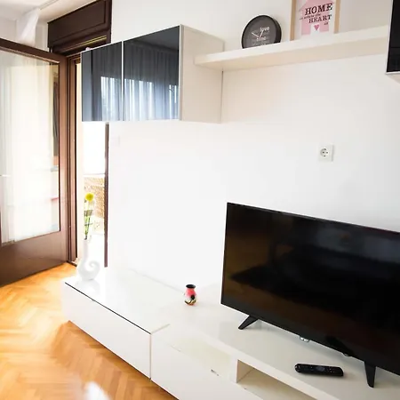 Apartamento Tolle In Zasip Mit Parkplatz